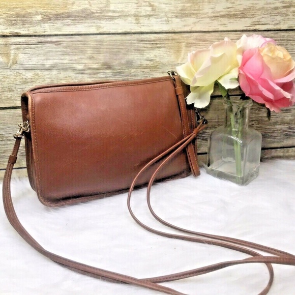 Vintage Lore! Tan Brown Genuine Leather Top Zip Purse Shoulder Bag